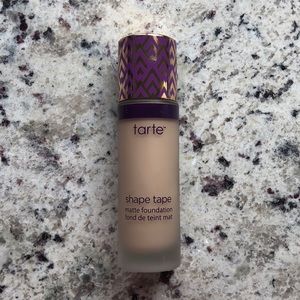 Tarte Shape Tape Matte Foundation- Light Neutral